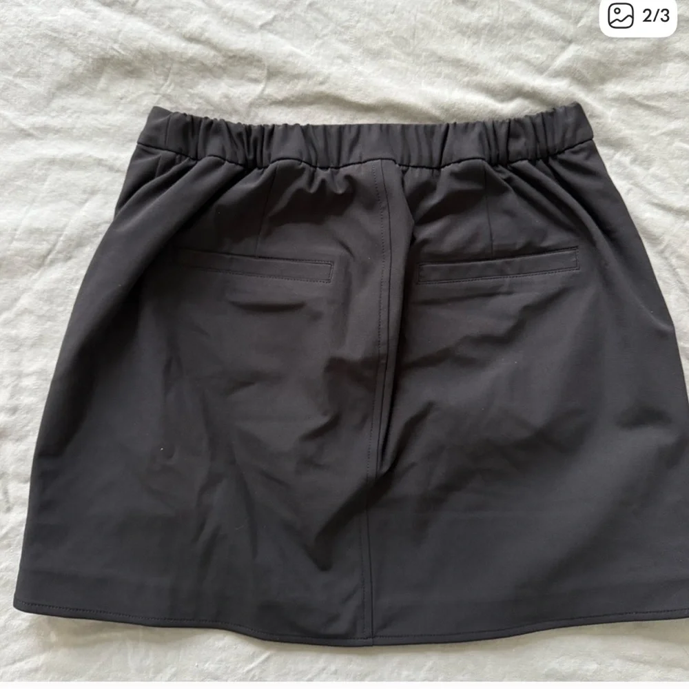 ALO Yoga Charcoal Skirt Shorts